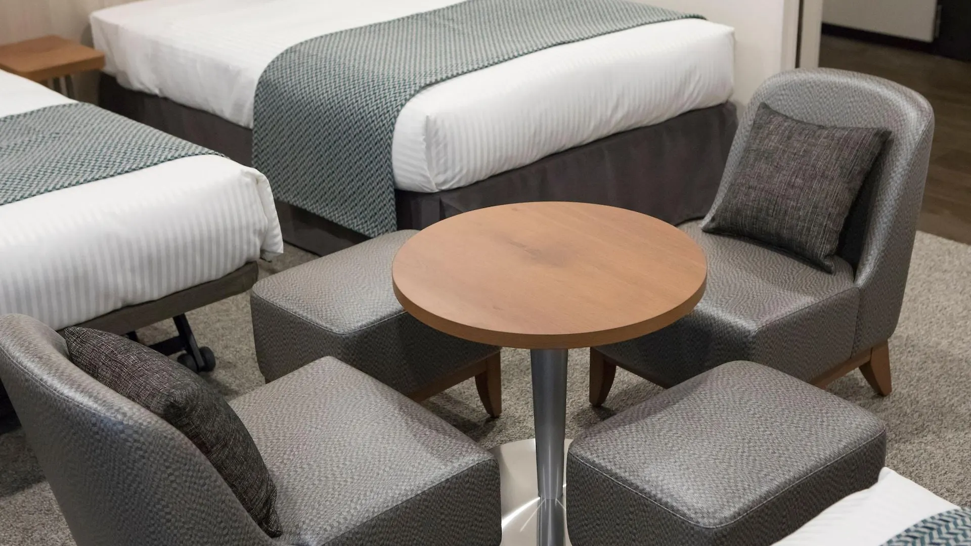 ***  Hotel Mystays Midosuji Honmachi Осака Япония